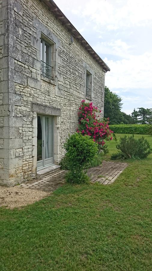 L'Olivier Villa Monts-sur-Guesnes Kültér fotó